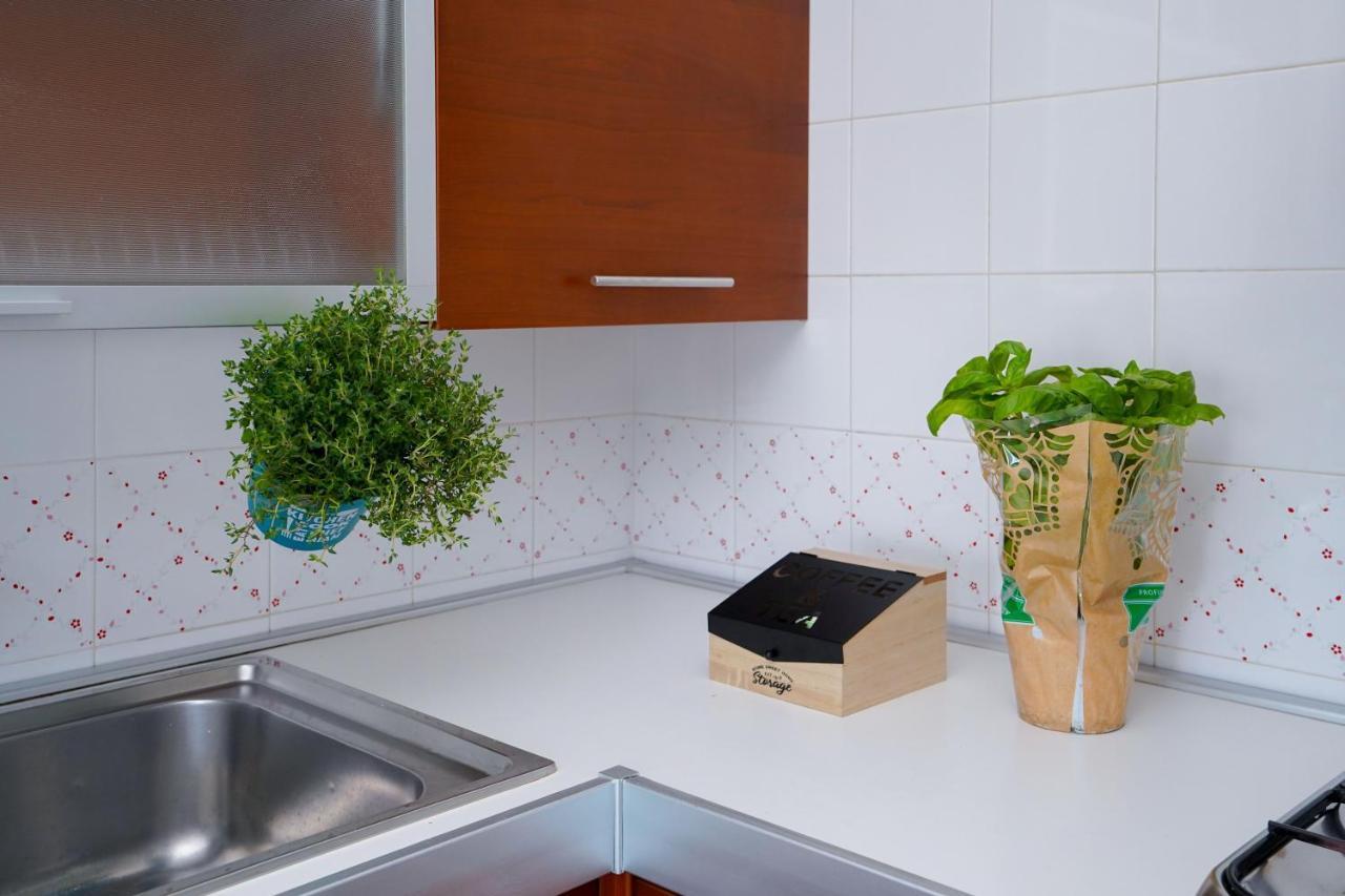 La Casa Di Azzurra Centro Citta Appartamento Fino A 4 Posti Letto E 2 Bagni Foggia Luaran gambar